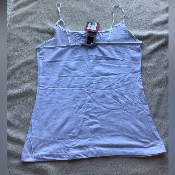 Set of 4 Ladies tank tops - Picture 9 of 14